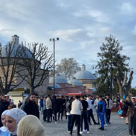 Blue Star Old Center Apartment *