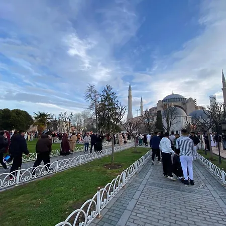 Blue Star Old Center Apartment