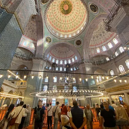 Blue Star Old Center