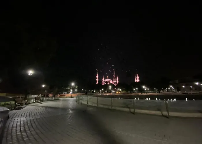 Blue Star Old Center *