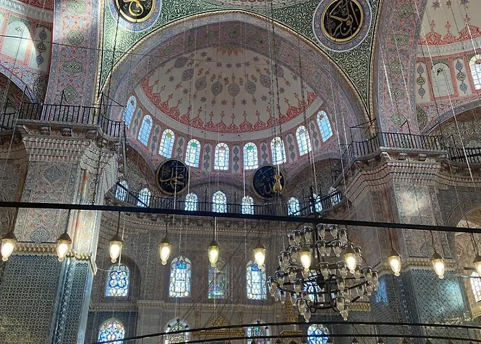 Blue Star Old Center