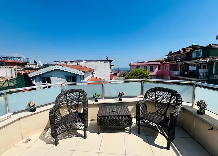 Blue Star Old Center *