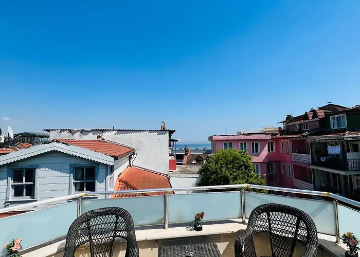 Blue Star Old Center *