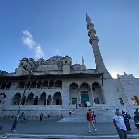 Blue Star Old Center