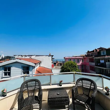 Blue Star Old Center *